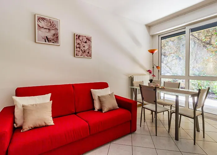 Private Garden & Garage - Self Check-in & Remote Access * Como